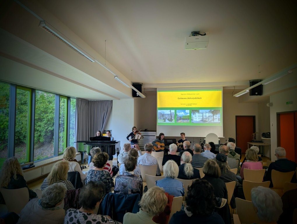 20260925_Abitur50_2